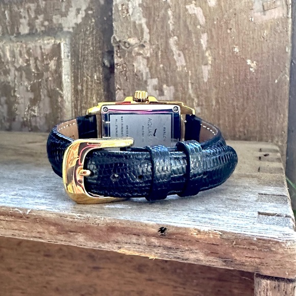 Women's AQUASWISS Avalon AVLD001 Swiss Watch Diamond Accent New Battery Running - Picture 4 of 14